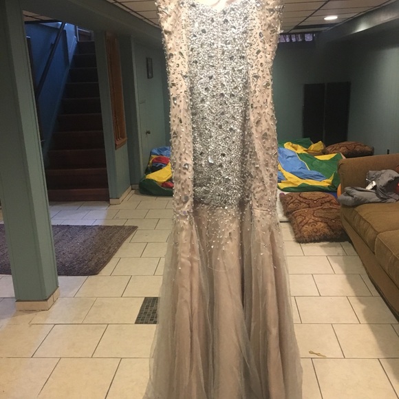 Terani Couture Special Occasion Gown - Picture 4 of 4